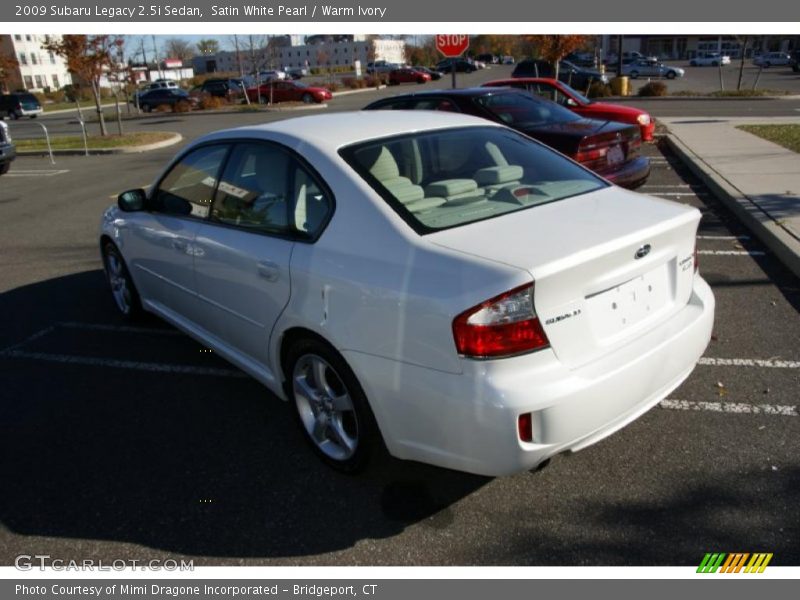 Satin White Pearl / Warm Ivory 2009 Subaru Legacy 2.5i Sedan