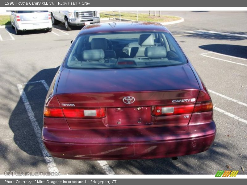Ruby Pearl / Gray 1998 Toyota Camry XLE V6