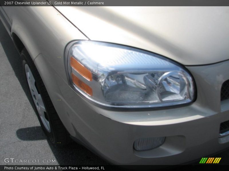 Gold Mist Metallic / Cashmere 2007 Chevrolet Uplander LS
