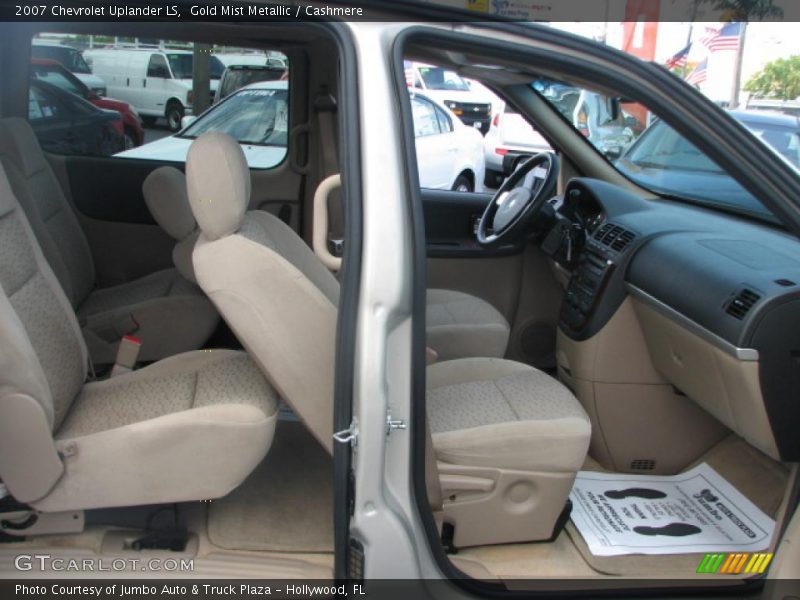 Gold Mist Metallic / Cashmere 2007 Chevrolet Uplander LS