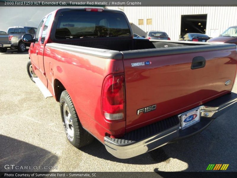 Toreador Red Metallic / Medium Graphite 2000 Ford F150 XLT Extended Cab