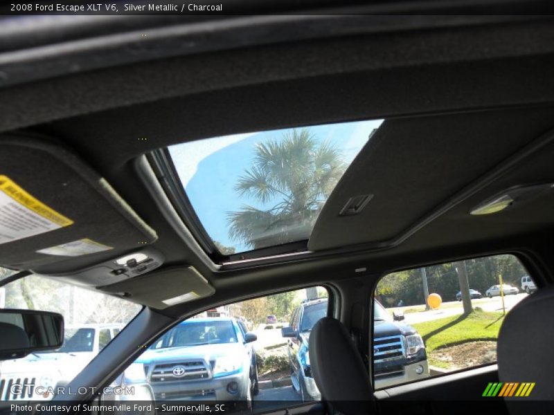 Silver Metallic / Charcoal 2008 Ford Escape XLT V6