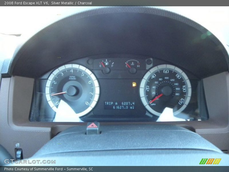 Silver Metallic / Charcoal 2008 Ford Escape XLT V6
