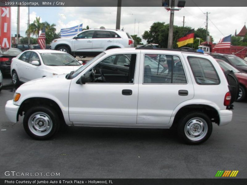 White / Gray 1999 Kia Sportage
