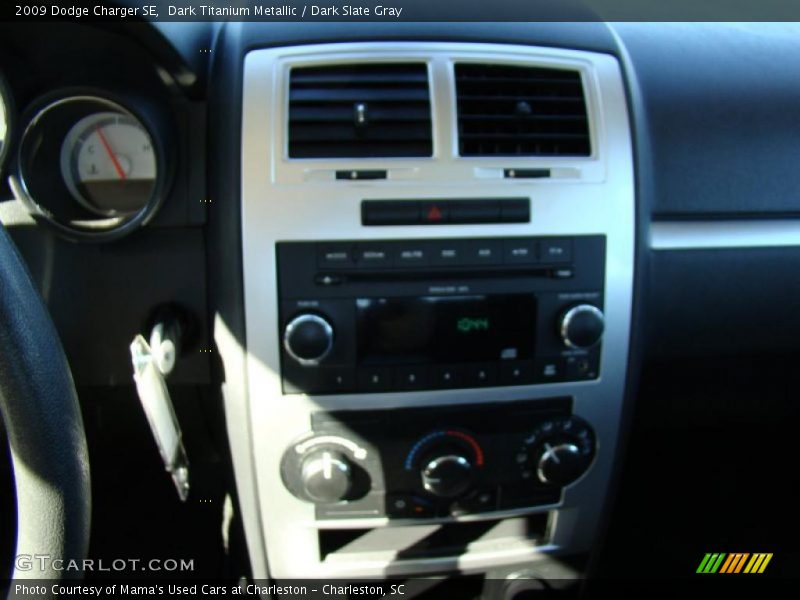Dark Titanium Metallic / Dark Slate Gray 2009 Dodge Charger SE