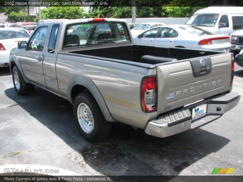 Sand Dune Metallic / Gray 2002 Nissan Frontier King Cab