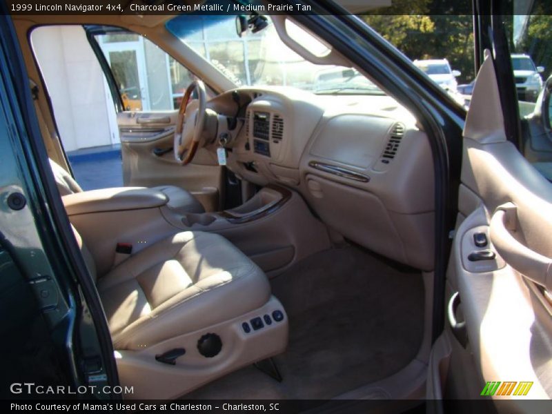 Charcoal Green Metallic / Medium Prairie Tan 1999 Lincoln Navigator 4x4