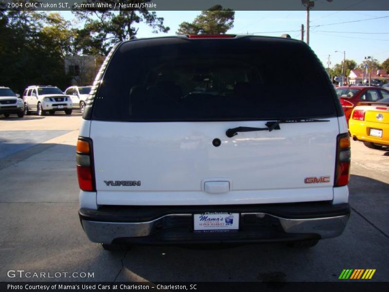 Summit White / Neutral/Shale 2004 GMC Yukon SLT