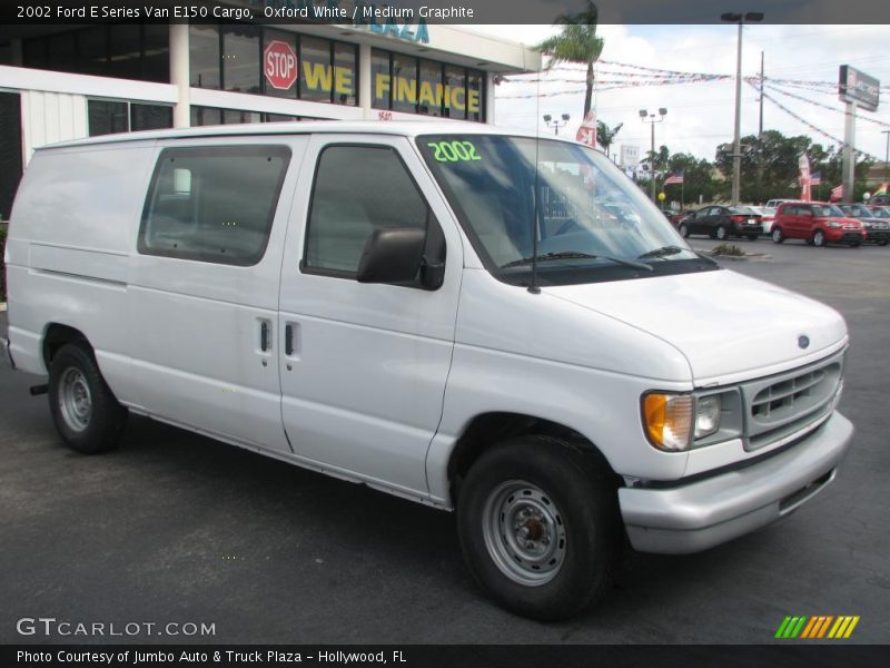Oxford White / Medium Graphite 2002 Ford E Series Van E150 Cargo