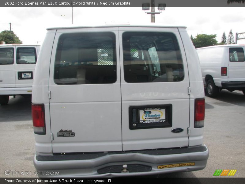 Oxford White / Medium Graphite 2002 Ford E Series Van E150 Cargo