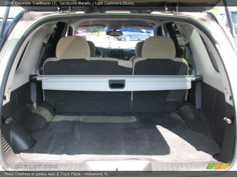 Sandstone Metallic / Light Cashmere/Ebony 2005 Chevrolet TrailBlazer LT