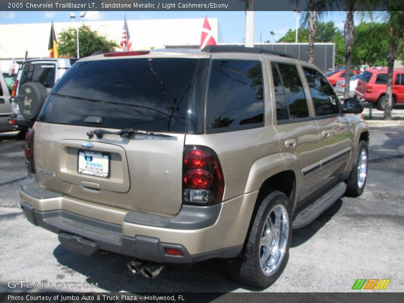 Sandstone Metallic / Light Cashmere/Ebony 2005 Chevrolet TrailBlazer LT