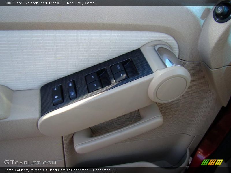 Controls of 2007 Explorer Sport Trac XLT