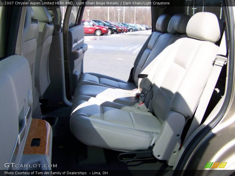 Light Khaki Beige Metallic / Dark Khaki/Light Graystone 2007 Chrysler Aspen Limited HEMI 4WD