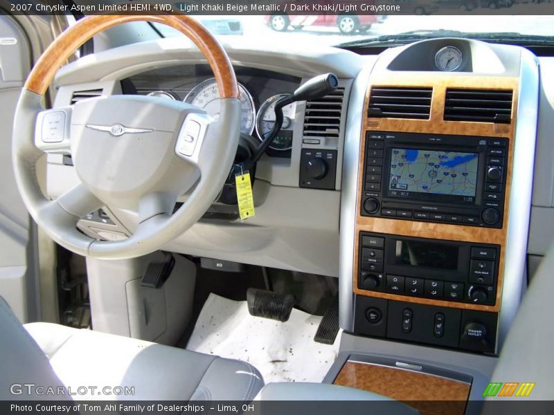 Light Khaki Beige Metallic / Dark Khaki/Light Graystone 2007 Chrysler Aspen Limited HEMI 4WD