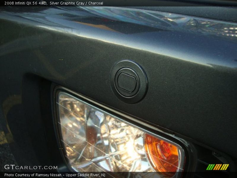 Silver Graphite Gray / Charcoal 2008 Infiniti QX 56 4WD