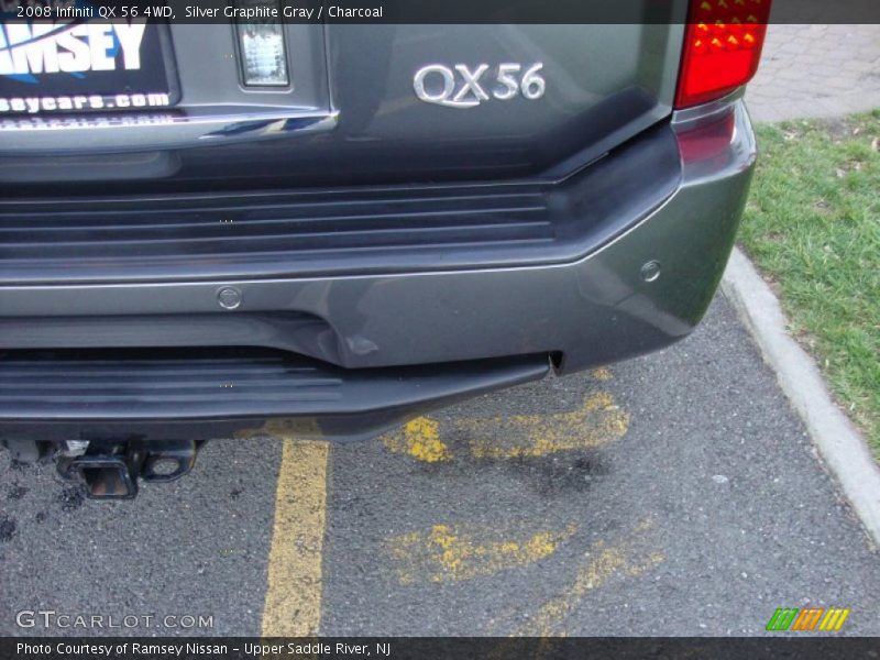 Silver Graphite Gray / Charcoal 2008 Infiniti QX 56 4WD