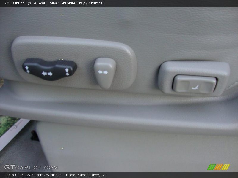 Controls of 2008 QX 56 4WD