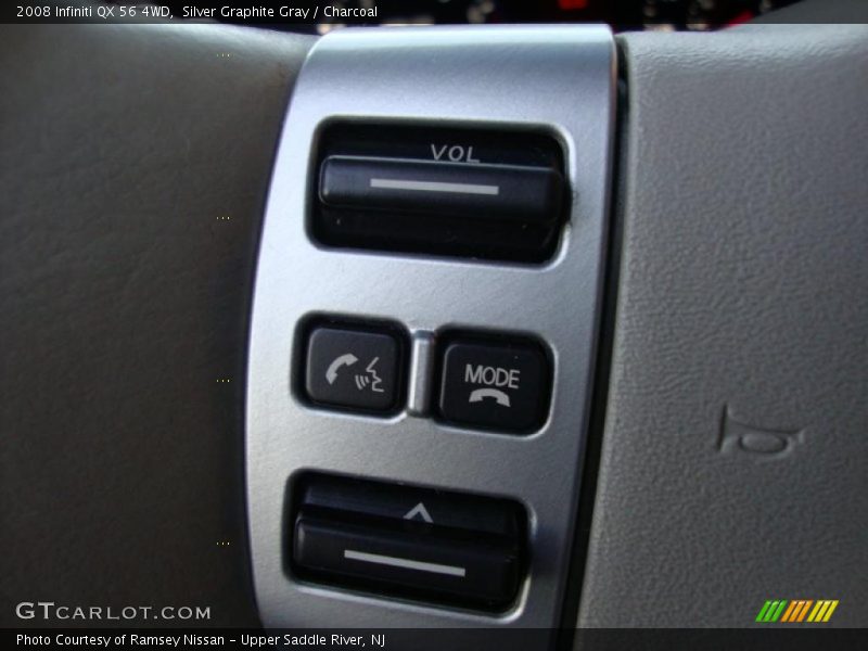 Controls of 2008 QX 56 4WD