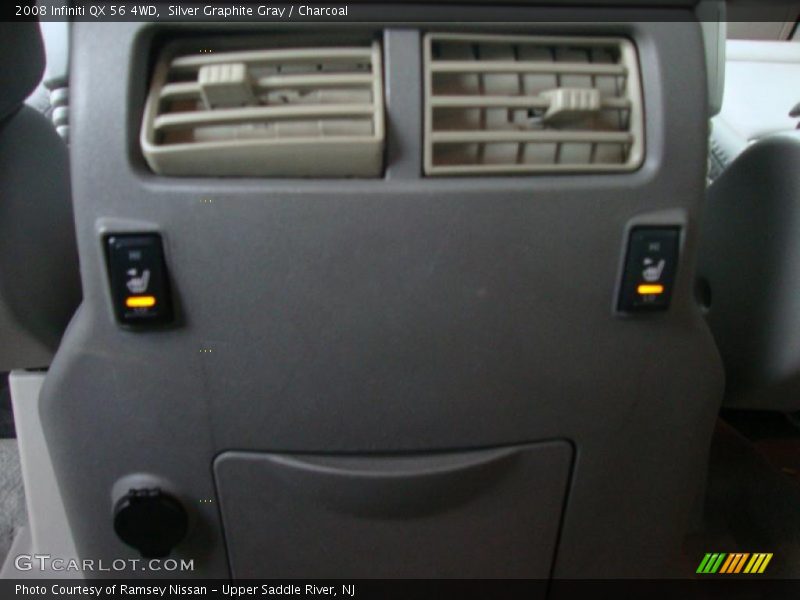 Silver Graphite Gray / Charcoal 2008 Infiniti QX 56 4WD