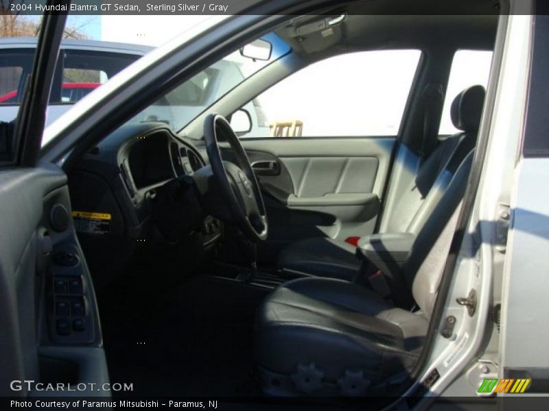 Sterling Silver / Gray 2004 Hyundai Elantra GT Sedan