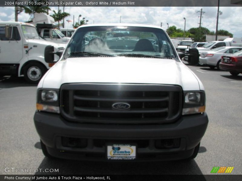 Oxford White / Medium Flint 2004 Ford F350 Super Duty XL Regular Cab