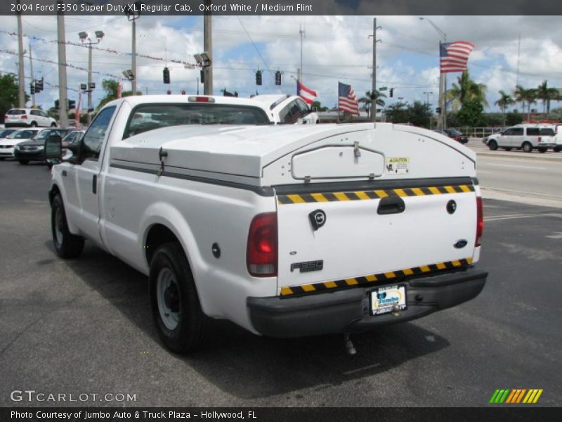 Oxford White / Medium Flint 2004 Ford F350 Super Duty XL Regular Cab