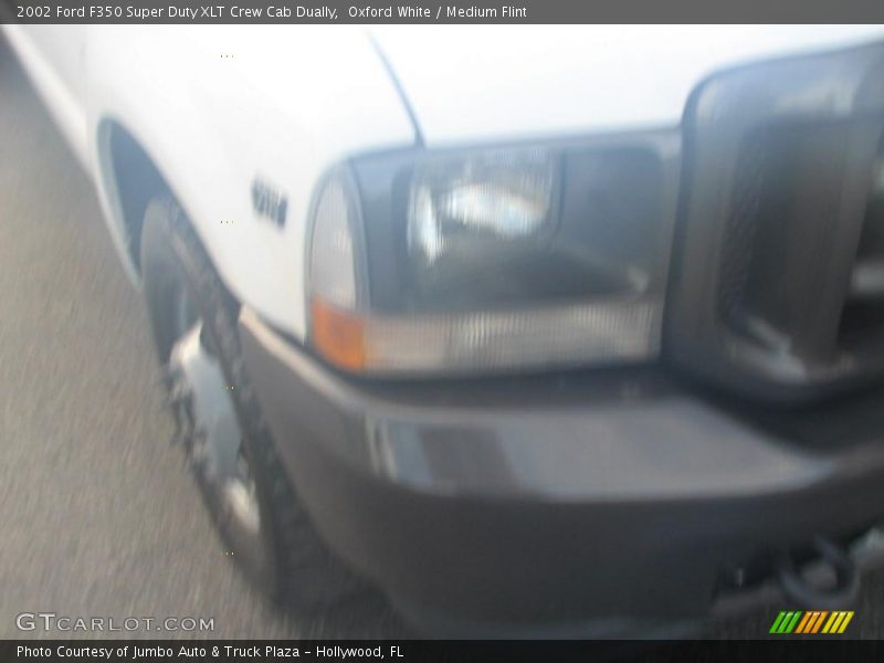 Oxford White / Medium Flint 2002 Ford F350 Super Duty XLT Crew Cab Dually
