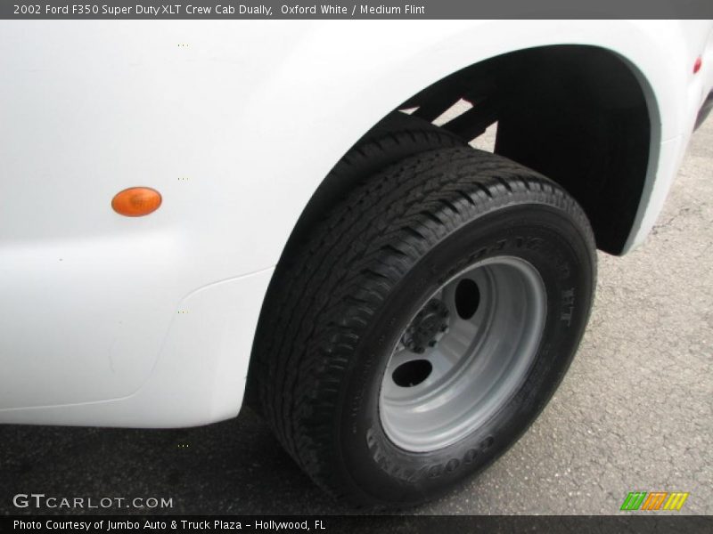 Oxford White / Medium Flint 2002 Ford F350 Super Duty XLT Crew Cab Dually