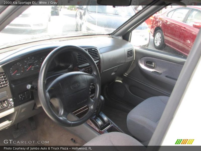 White / Gray 2000 Kia Sportage EX