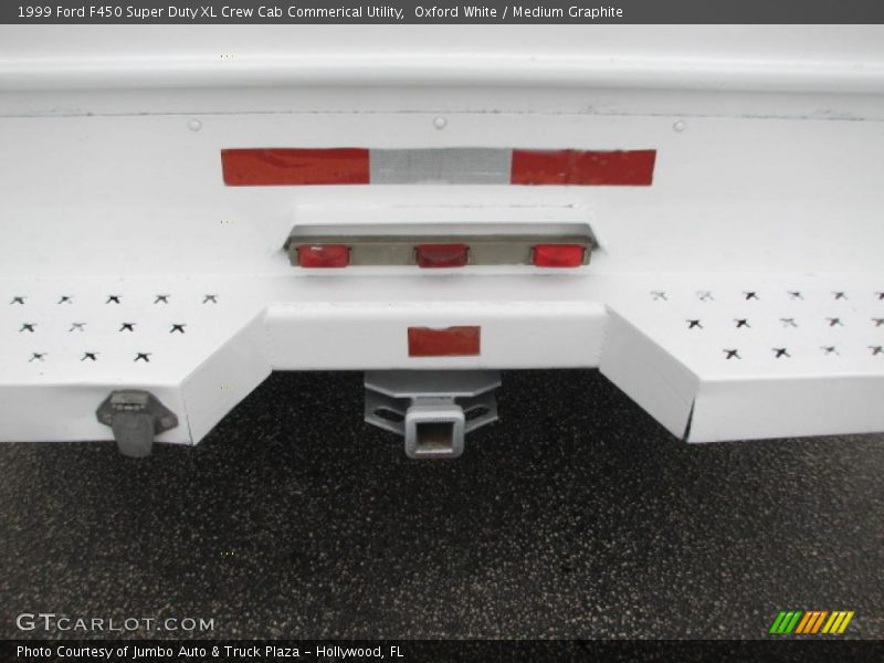 Oxford White / Medium Graphite 1999 Ford F450 Super Duty XL Crew Cab Commerical Utility