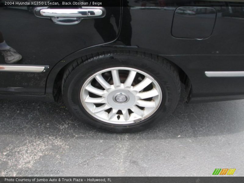  2004 XG350 L Sedan Wheel