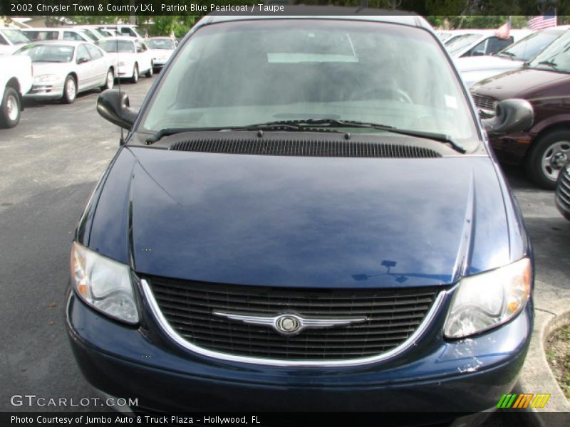 Patriot Blue Pearlcoat / Taupe 2002 Chrysler Town & Country LXi