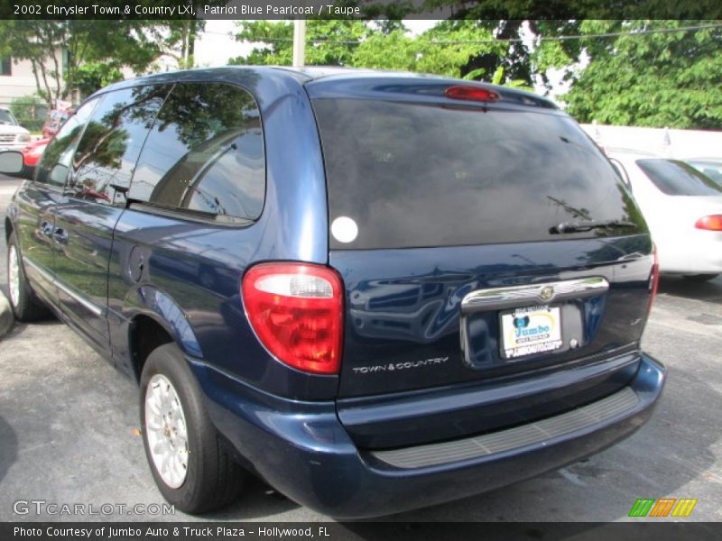  2002 Town & Country LXi Patriot Blue Pearlcoat