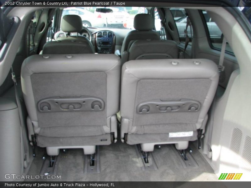  2002 Town & Country LXi Trunk