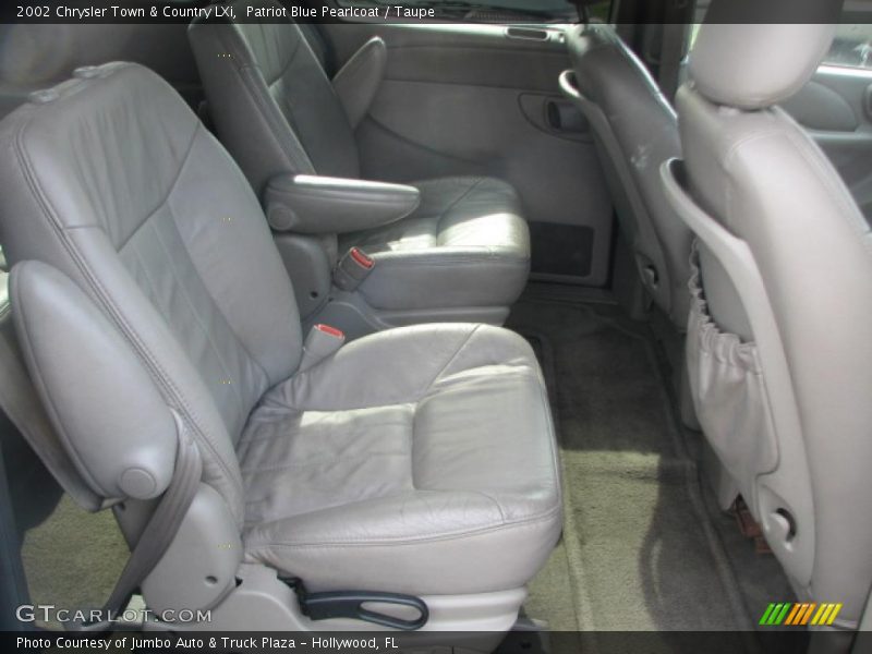 Patriot Blue Pearlcoat / Taupe 2002 Chrysler Town & Country LXi