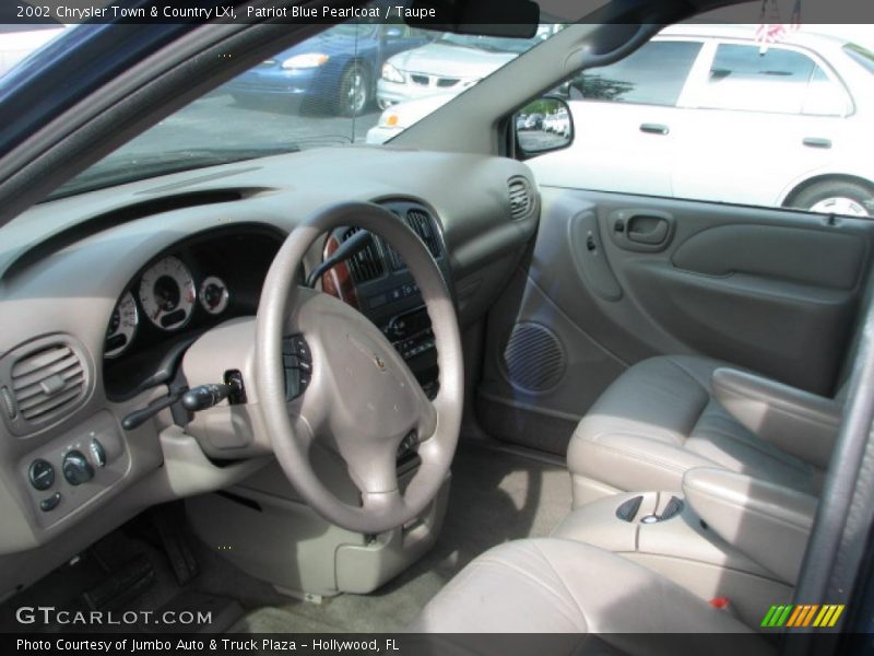 Patriot Blue Pearlcoat / Taupe 2002 Chrysler Town & Country LXi