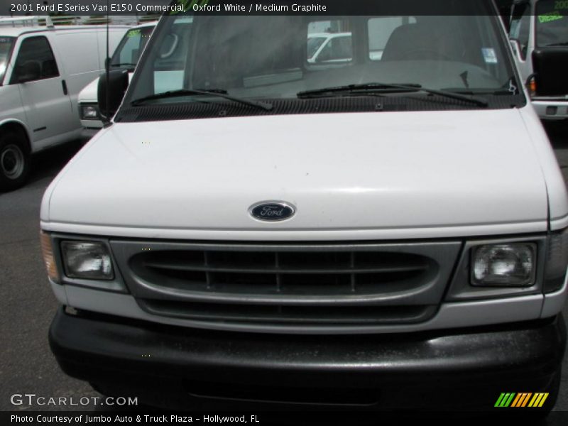 Oxford White / Medium Graphite 2001 Ford E Series Van E150 Commercial
