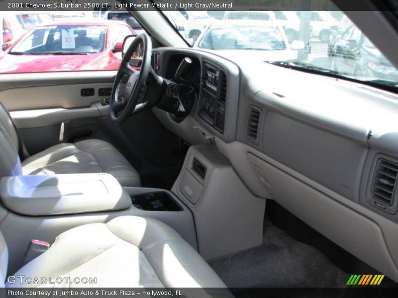 Light Pewter Metallic / Light Gray/Neutral 2001 Chevrolet Suburban 2500 LT