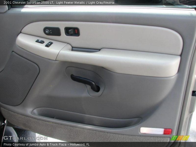 Light Pewter Metallic / Light Gray/Neutral 2001 Chevrolet Suburban 2500 LT