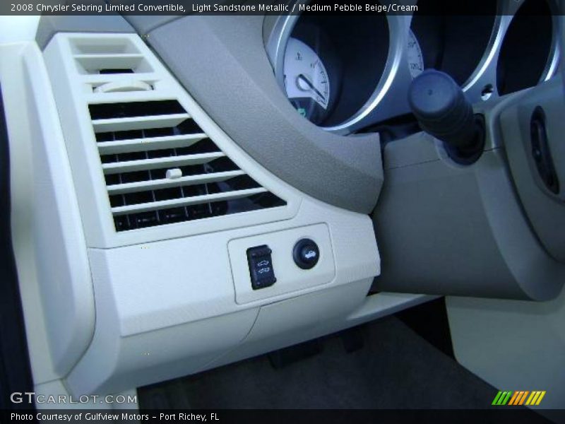 Light Sandstone Metallic / Medium Pebble Beige/Cream 2008 Chrysler Sebring Limited Convertible