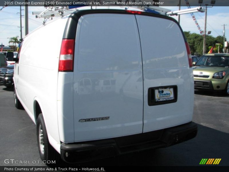Summit White / Medium Dark Pewter 2005 Chevrolet Express 2500 Extended Commercial Van