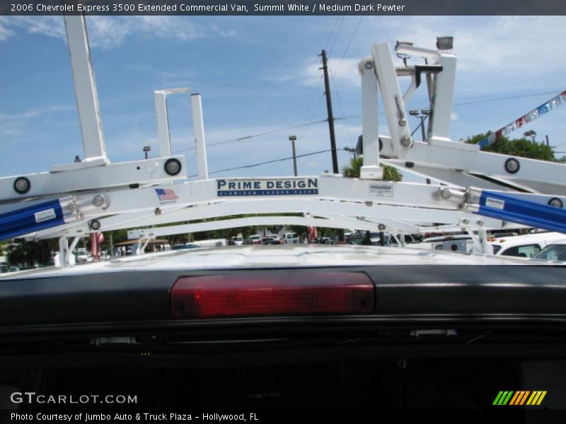 Summit White / Medium Dark Pewter 2006 Chevrolet Express 3500 Extended Commercial Van