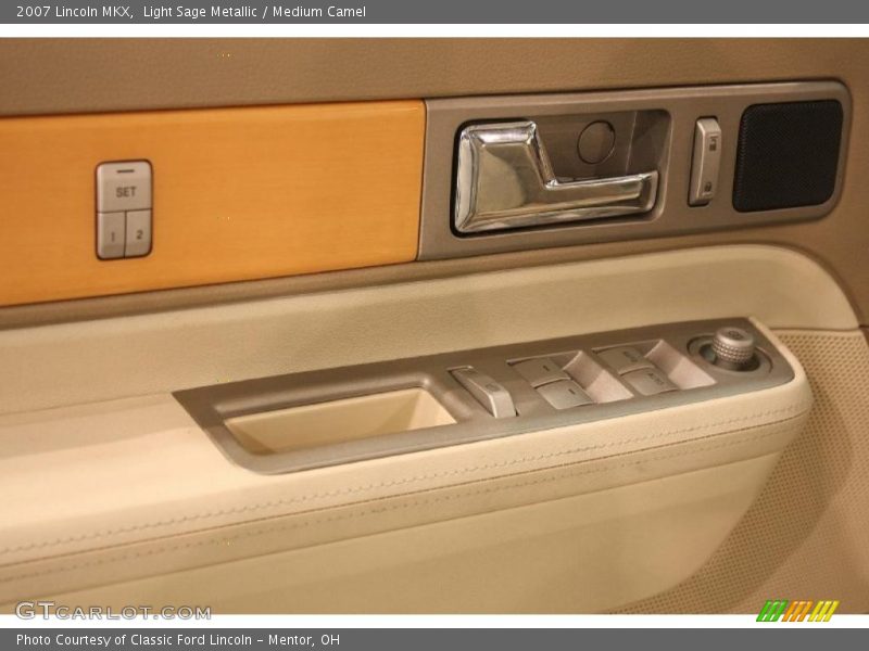 Light Sage Metallic / Medium Camel 2007 Lincoln MKX