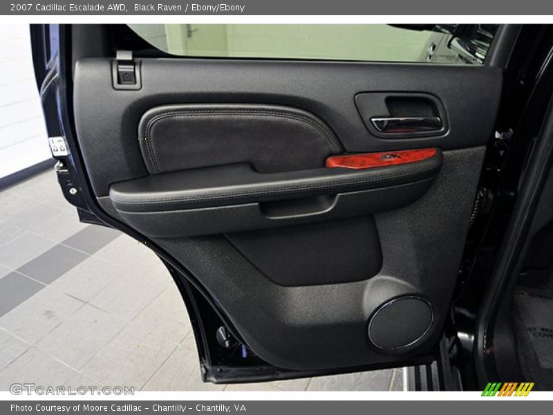 Black Raven / Ebony/Ebony 2007 Cadillac Escalade AWD