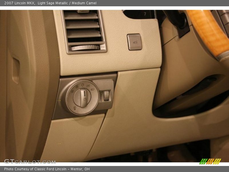 Light Sage Metallic / Medium Camel 2007 Lincoln MKX