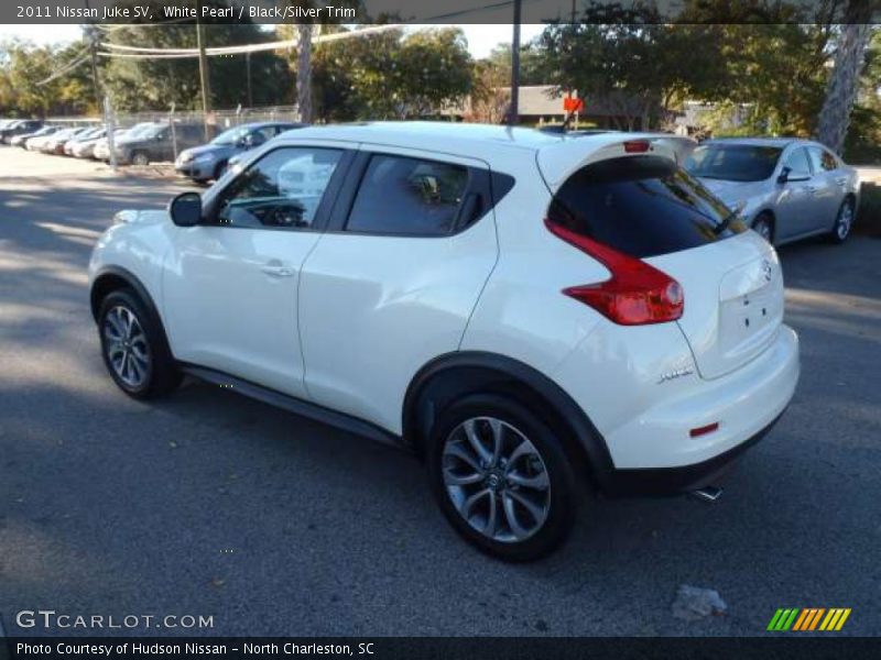  2011 Juke SV White Pearl