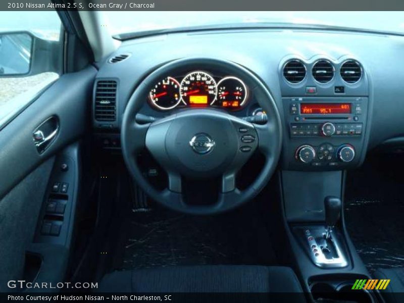 Ocean Gray / Charcoal 2010 Nissan Altima 2.5 S