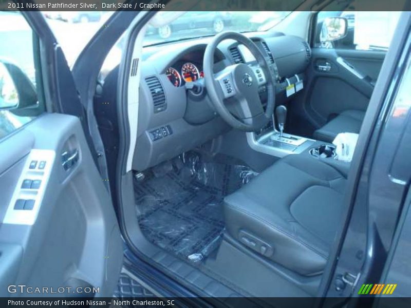  2011 Pathfinder Silver Graphite Interior