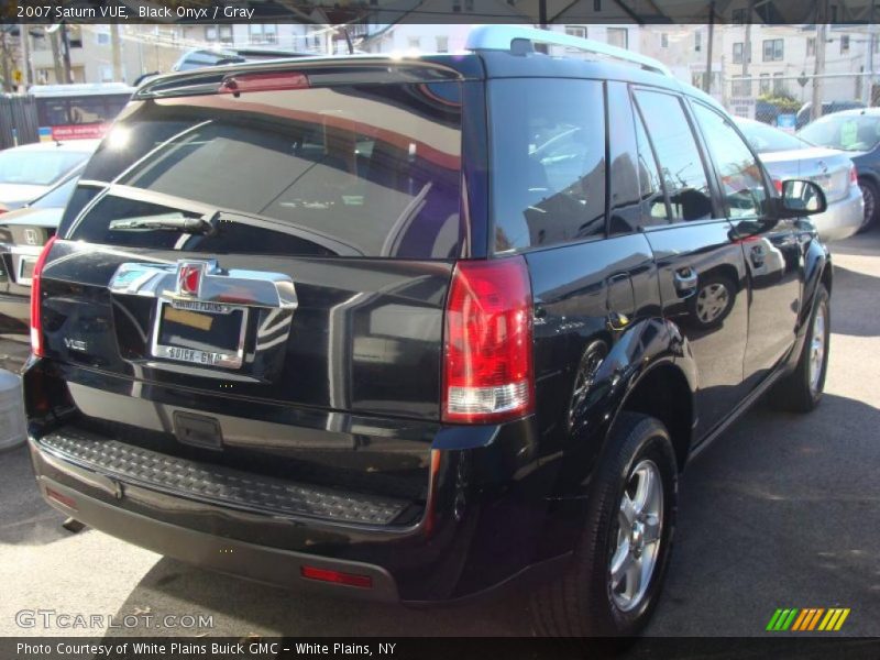 Black Onyx / Gray 2007 Saturn VUE